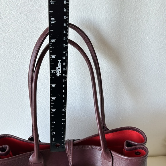 Longchamp Leather Shoulder Bag in Excellent condition - Picture 14 of 16